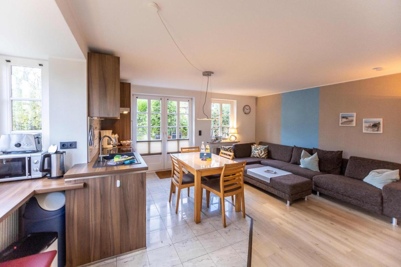 Ferienwohnung Merle Wyk auf Föhr Екстериор снимка